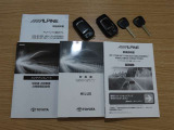 取扱説明書や保証書・整備手帳など、しっかり揃っております。お問い合わせ・ご来店お待ちしております。