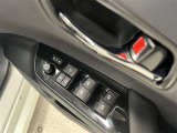 電動格納式ドアミラー!オールオートのパワーウインドウ!