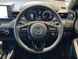 運転している間、長く触れているものだから手になじむハンドルがいいですよね。