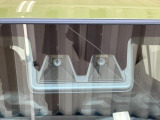 安全・安心な走行のために、納車前にダイハツのクルマを知り尽くしたエキスパートが基本性能に関わる機能や状態を徹底的に点検。消耗部品の交換など法定12ヶ月点検相当の点検・整備を実施しております。