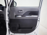 運転席ドアです。