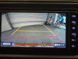 バックガイドモニターで、後方を確認しながら安心して駐車することができます。運転初心者も熟練者も必須の機能ですよ!