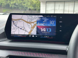 国道1号線に沿い横浜市営地下鉄「三ッ沢上町駅」から徒歩約10分。 BMW Premium Selection 横浜三ッ沢店 / 〒240-0062神奈川県横浜市保土ヶ谷区岡沢町322-3 / TEL:045-612-8488