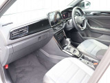 これにより、中古車購入に関するさまざまなリスクを最小限にし、きめ細かな保証サービスで、オーナーライフをしっかりとサポートします。