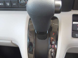 CVT車セレクトレバー