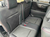 新車メーカー保証に準じた保証を1年間無償で受けられる「まごころ保証」、さらに保証を延長できる「まごころ保証プラス」「まごころ保証プラス&alpha;」をご用意しております。