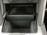 ワイヤレス充電装備。