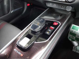 e-power専用シフトノブになります。