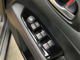 パワーウインド・電動格納付きドアミラースイッチは、ドアに集中☆