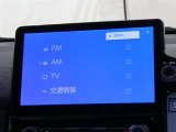 話題のディスプレイオーディオ装着。ナビ、フルセグTV、Bluetooth接続等、充実のオーディオ性能です!お気に入りのメディアを再生すれば車内は、まるで貴方専用のオーディオルームです。