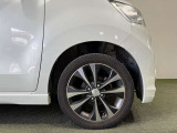 2年間無料・納車クリーニング・除菌・ウィルス99.9%除去など特典がたくさん。自社の指定整備工場完備!