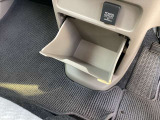 ◆車検証入れだけでなく小物を入れることも可能で便利です◆
