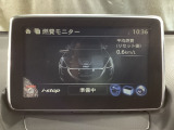 アイドリングストップの作動条件は、1.エンジンの暖気、2.バッテリー充電、3.エアコンの作動状況をモニタリングし判断しています。マツダコネクトの燃費モニターで確認が可能です。