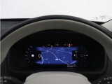 Google アシスタントを呼べば、友人や家族、会社の同僚への連絡や、車内環境の調整も思いのまま。ルート案内やエンターテイメント機能を利用する際も、ステアリングから手を離す必要はありません。