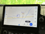 目的地設定がスムーズに行える、操作性の高いナビゲーションシステムを搭載。最新の地図データで、安全快適なドライブをサポートします。