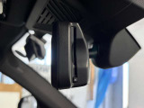 純正ETC車載器はルームミラーの右側に搭載されております♪正しく挿入されると文字で知らせてくれるので安心です♪