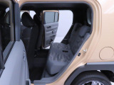 電動パーキングブレーキ&オートブレーキホールド機能つき♪日々の運転が楽になります。