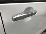 オイル交換無料。車検までのオイル交換無料チケットをお渡ししております。詳しくはお問い合わせください!!