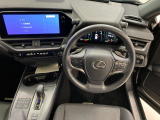UX 300h バージョンL 