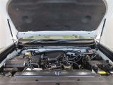 2700ccガソリンエンジンです。