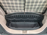 豊富に在庫を取り揃えています。 軽自動車からミニバン、セダン、SUV、話題のハイブリッド車などなど続々入荷中です!