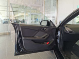 BMWプレミアムセレクション前橋では、高年式低走行モデルからMモデル、年式が経ちなかなかディーラーでは見かけないモデルまで幅広いラインナップで認定中古車を取り扱っております。品質に自信があります。