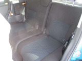 両側オートスライドドアで運転席からの操作も可能です。