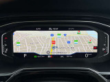 【Digital Cockpit Pro】メーター表示に加え、ナビゲ―ションのマップ、アシストシステムなど好みに応じて表示を切り替えできます。