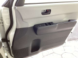 運転席ドアパネル