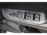 パワーウインドゥのスイッチ部の状態です。