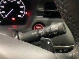 【オートライト(AUTO)】外の明るさをシステムが感知して、自動でヘッドライトが点灯します!ヘッドライトをつけ忘れを防ぐ便利機能です