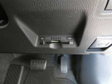ETC車載器付きです。高速道路の料金所もスムーズに通過できます。※セットアップ費用は別途必要です。