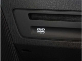 【DVD】DVD再生可能です。お好きな映画、ドラマ、アニメを車内でお楽しみください。