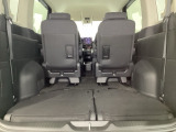 乗車人数や荷物の量、車内での過ごし方に合わせて、シートのレイアウトを変更できます。