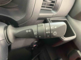 納車前には12ヶ月点検相当の点検と消耗品の交換をダイハツの整備士がしっかり整備してお渡しします。また、納車後には無料の1ヶ月点検がございます。