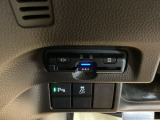 高速道路のご利用時にとても便利なETC車載器付。利用には車両情報を登録する「セットアップ」が別途必要です。