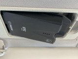 サンバイザーの裏に隠されたスマートインETCが付いております!再セットアップで使用可能!設置場所が隠れていますので防犯上も安心ですね。