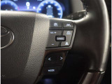ハンドルから手を放さずに操作出来ますので、安全運転にもつながりますね