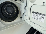 給油口はみぎ側になります