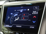 ステアリングヒーターと運転席と助手席にシートヒーターを装備しております。