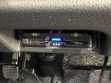 いまや快適なカーライフに欠かせないETCが付いています。