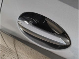こちらのBMW認定中古車は整備・保証付きでございます。納車前整備費用はお見積書内に別途追加計上する事はございません。認定中古車整備・保証付きのお支払総額でお見積りご確認の上、他店とお比べください!!
