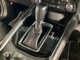 全てのトランスミッションのメリットを兼ね備えた理想的なAT、それがSKYACTIV-DRIVE(スカイアクティブドライブ)です。「滑らかな変速」「ダイレクト感あふれるシフトフィール」そして「低燃費」です!