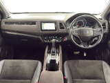 いつでも気持ちよく運転できて、使い勝手のいい収納や体をケアするシート、細部にまでこだわったインテリア♪