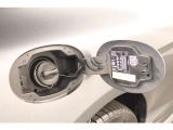 お気軽にお問い合わせください。Tel:075-325-0440 Mobile:070-2313-8676  中古車担当:時女まで