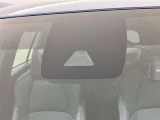 Toyota Safety Sence は事故への回避や衝突被害の軽減などお客様の安全をサポートしてくれます。詳細はスタッフまでお問い合わせください