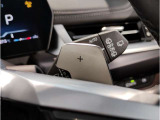 BMW認定中古車は100項目の箇所を徹底的にチェック致します。機械的な箇所や電気系、コンピューターなどを詳細に点検。交換基準に達した部品は整備した後にご納車致します。