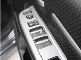 ◆パワーウィンドウスイッチ◆運転席から全席の窓の開閉操作を行うことが出来いつでも換気ができます!