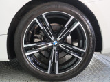 BMWならではの卓越した走りを支えるホイールと足回りです!
