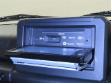 CD、DVDの再生ができます。